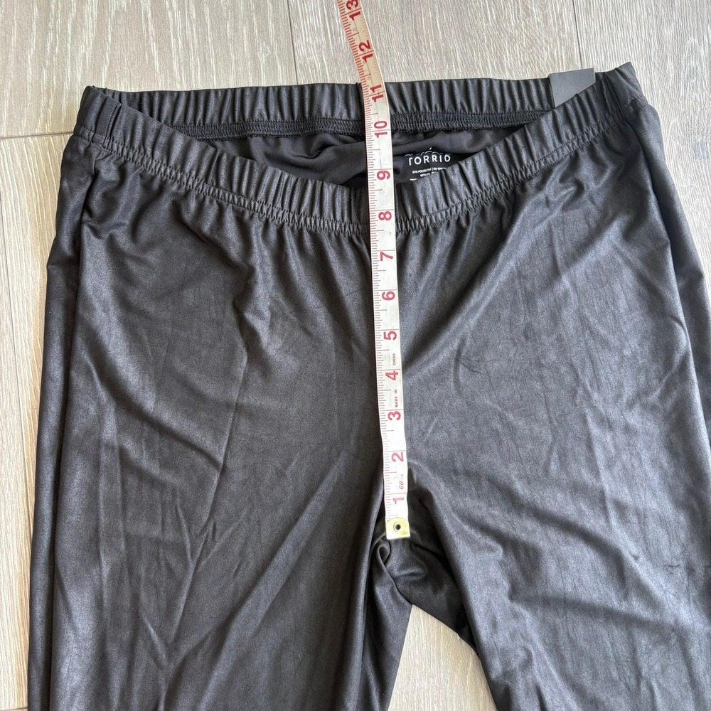 Plus Size 1 - Picture 8 of 15
